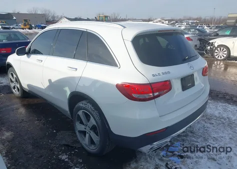 2016 Mercedes-Benz Glc 300 из США, поврежденный, VIN WDC0G4JB1GF109605